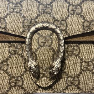 Gucci mini Dino purse
